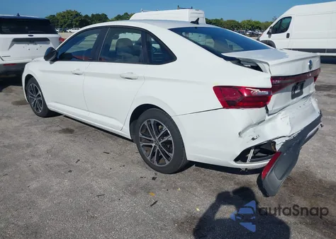 2025 Volkswagen Jetta 1.5T Sport из США, поврежденный, VIN 3VWBX7BU3SM010113